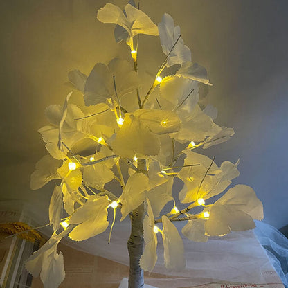 Rynx | Battery-operated LED illuminated wooden decoration