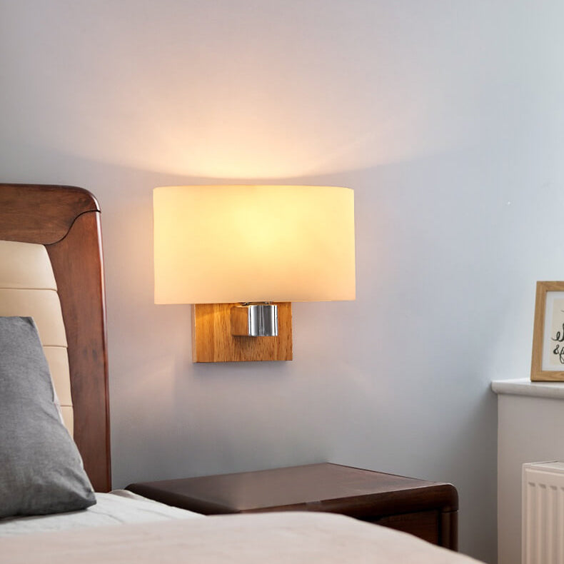 Rynx | Nordic Minimalist Wall Lamp with Glass and Wood