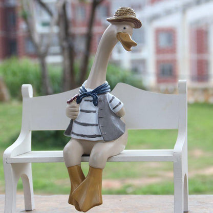 Rynx | Playful Hand-Painted North Duck Duo for Enchanting Home and Garden Decoration