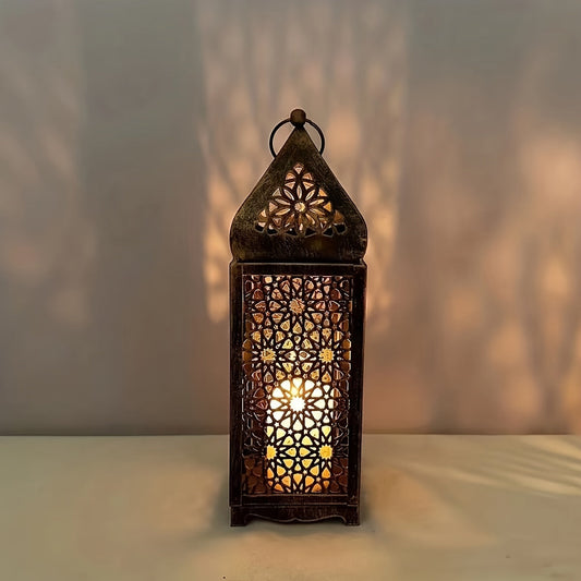 Rynx | Iron Vintage Lantern Candelabra - Creative Table Decoration for Halloween