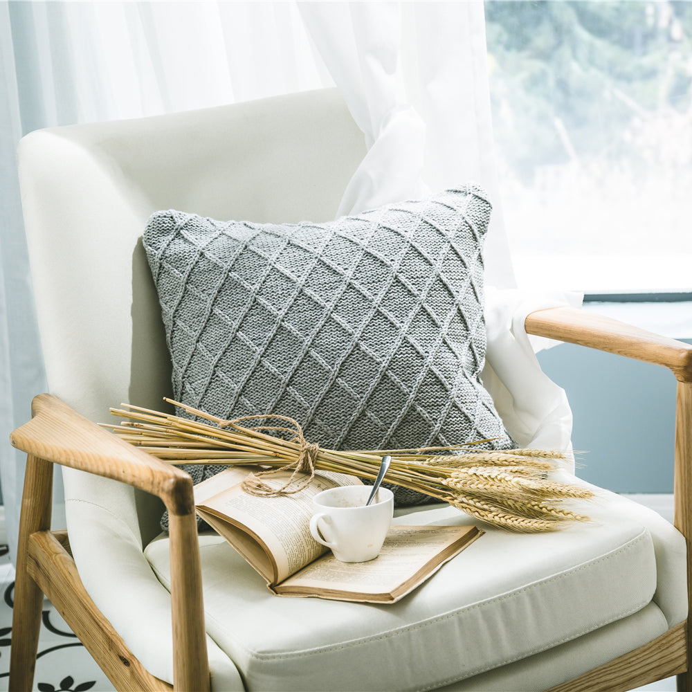 Rynx | Elegant Gray Knitted Pattern Decorative Pillowcase