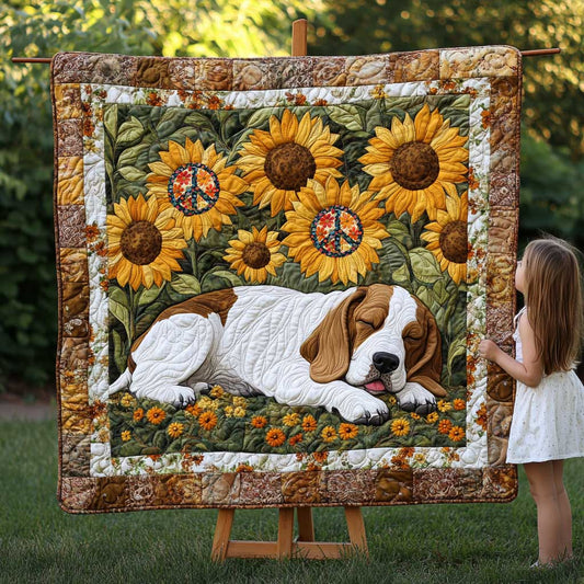 Rynx | Sleeping Basset Hound Quilt