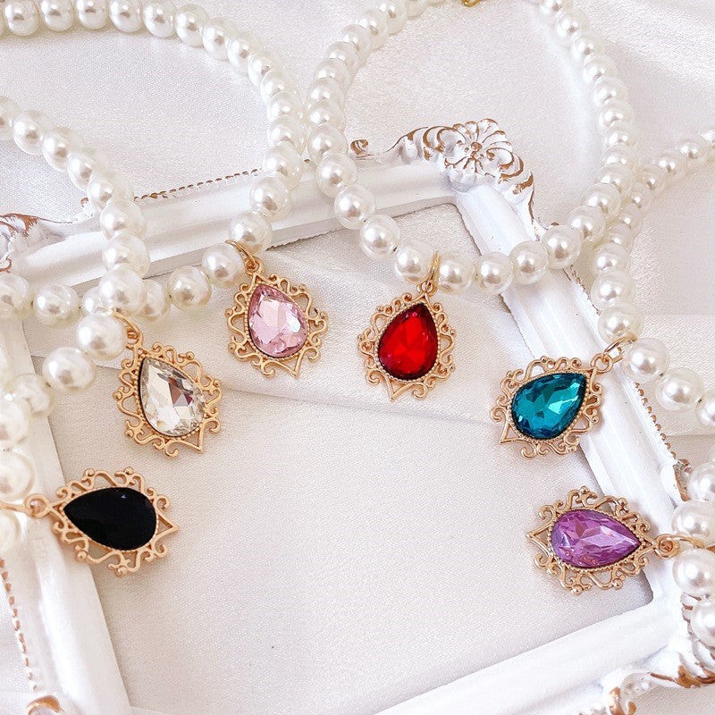 Rynx | Adjustable Pearl Pet Collar with Rhinestone Charm for Cats and Dogs