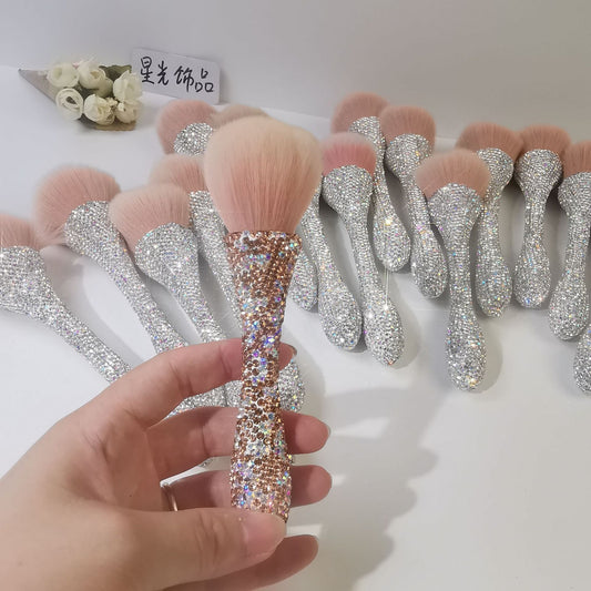 Rynx | Diamond-Studded Mini Small Waist Makeup Brush Simple Beauty Tool