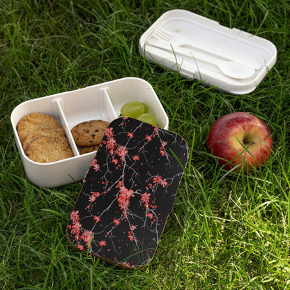 Rynx | Personalized environmentally conscious Bento lunch box with elegant wooden lid and organizers