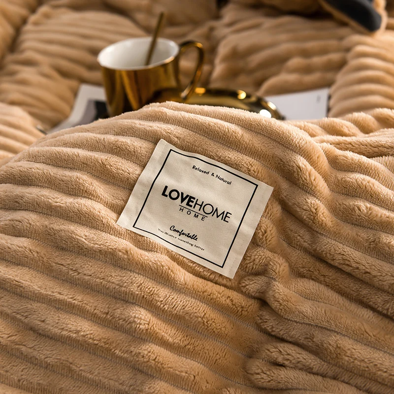 Rynx | FluffyHaven Soft Plush Blanket – Ultimate Comfort & Warmth