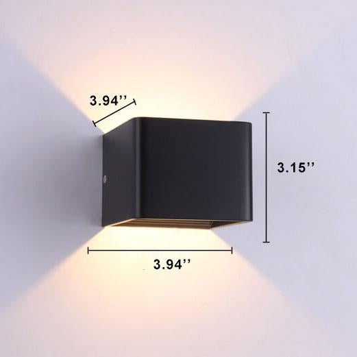 Rynx | LED-Mini-Square Wall Lamp in Aluminum