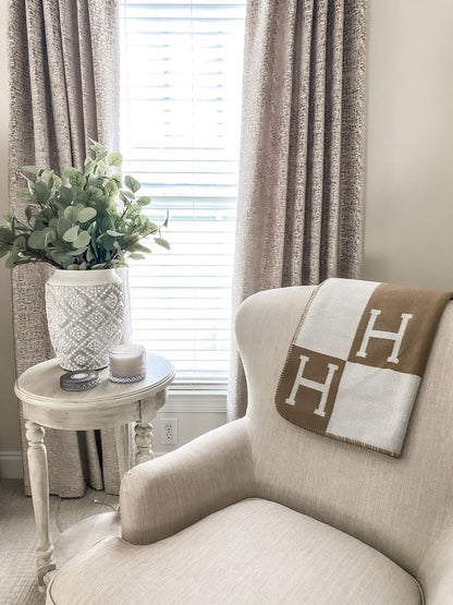 RYNX | Elegant For A Stylish Interior - Luxblanket