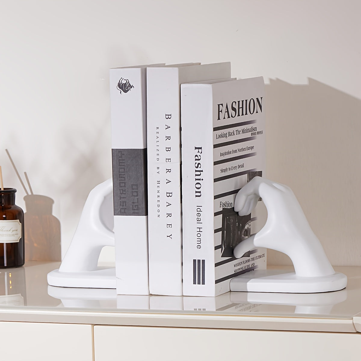 Rynx | Heavy Duty Bookends with Golden Finger Heart Design - Modern Art for Home Decoration