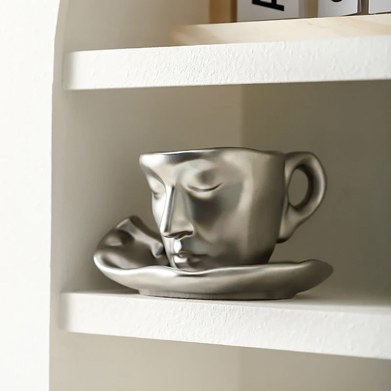 Rynx | Metal touching face, creative ceramic kiss coffee mug