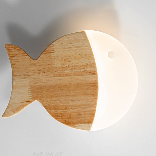 Rynx | Nordic Creative Simple Wood Art Small Fish LED Lamp