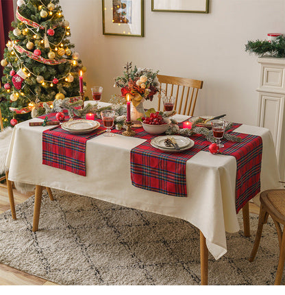 Rynx | Christmas Party Traditional Scottish Check Pattern Tablecloth