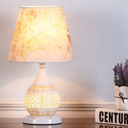 Rynx | Chinese Minimalist Ceramic Floral Fabric Cone 1-Light Table Lamp