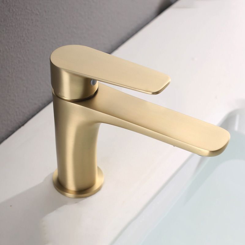 Rynx | Light Luxury Sink Faucet with Lever Handle Single Hole Bathroom Faucet