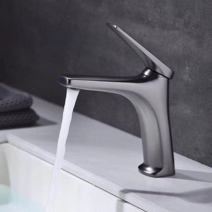 Rynx | Contemporary Copper Vessel Faucet Low Arc Vessel Faucet