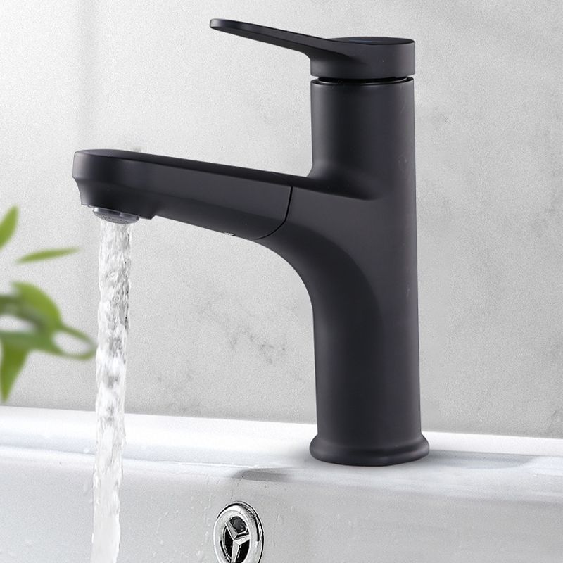 Rynx | Contemporary Basin Faucet Copper Pure Color Single Handle Pull-Out Basin Faucet