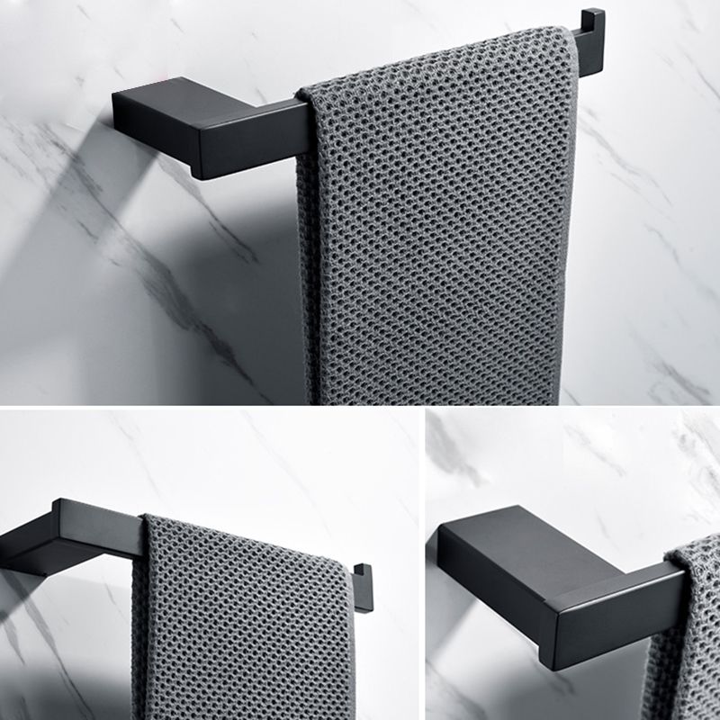 Rynx | 5-piece Modernism Bathroom Accessory Set in Matte Black Stainless Steel