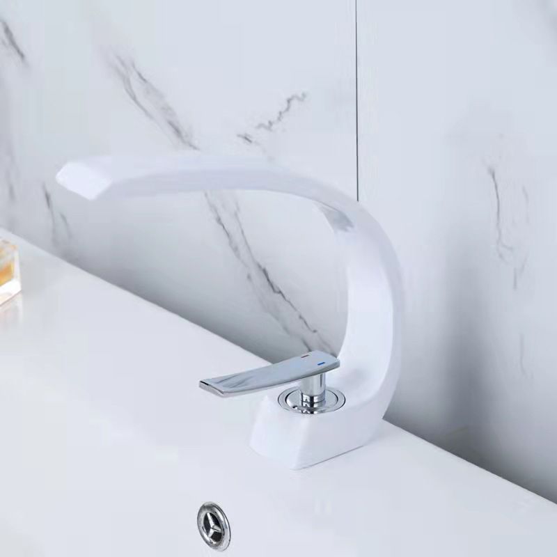 Rynx | 17 cm High Basin Faucet Luxury 1 Hole Basin Faucet Cubic Bathroom Faucet
