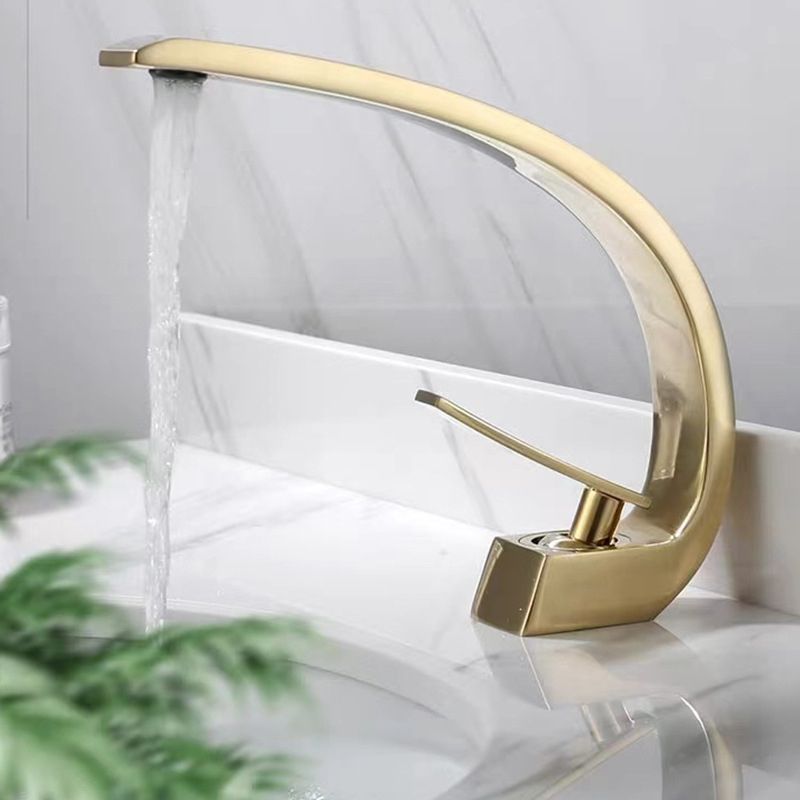 Rynx | 17 cm High Basin Faucet Luxury 1 Hole Basin Faucet Cubic Bathroom Faucet