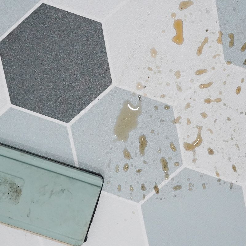 Rynx | Modern vinyl floor planks peel & stick grid print PVC flooring