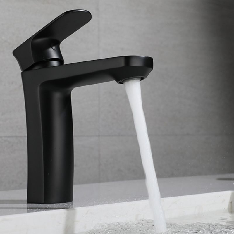 Rynx | Square 1-Handle Basin Mixer 1 Hole Basin Mixer