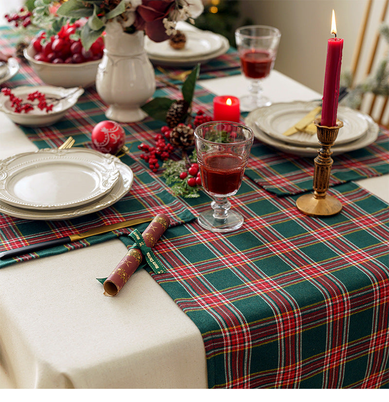 Rynx | Christmas Party Traditional Scottish Check Pattern Tablecloth