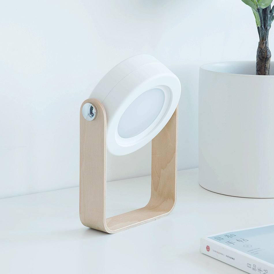 Rynx | Portable dimmable LED night light: USB rechargeable