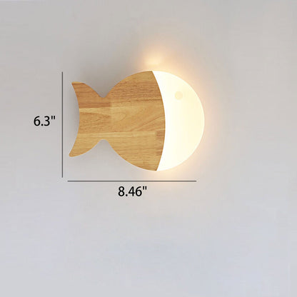 Rynx | Fynnora Nordic Wall Lamp | Oak & Acrylic | Minimalist Fish Design | LED Lighting