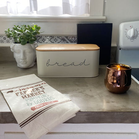 Rynx | Enamel Bread Box