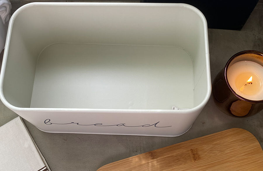 Rynx | Enamel Bread Box