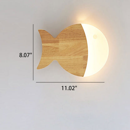 Rynx | Fynnora Nordic Wall Lamp | Oak & Acrylic | Minimalist Fish Design | LED Lighting