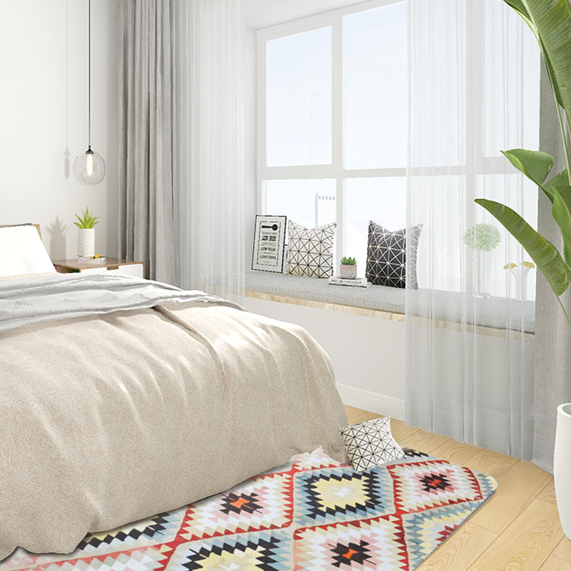 Rynx | Retro Tribal Carpet with Aztec Native Americana Diamond Stain Resistant Power Loom Carpet for Home Decor