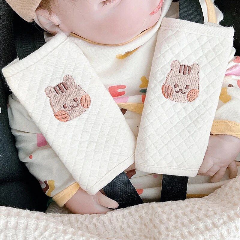 Rynx | Ultra-soft baby seatbelt cover
