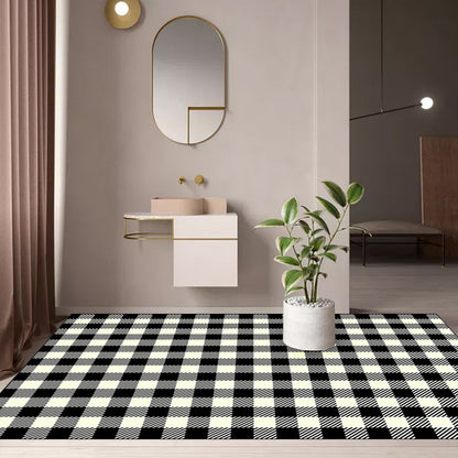 Rynx | Modern Living Room Rug in Black and White Small Check Print Rug Polyester Machine Washable Area Rug