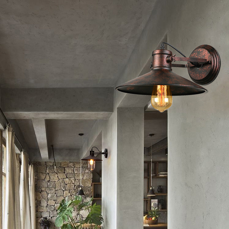 Rynx | Metallic Saucer Wall Light Antique Style 1-Bulb Hallway Wall Light Lamp in Black/Rust