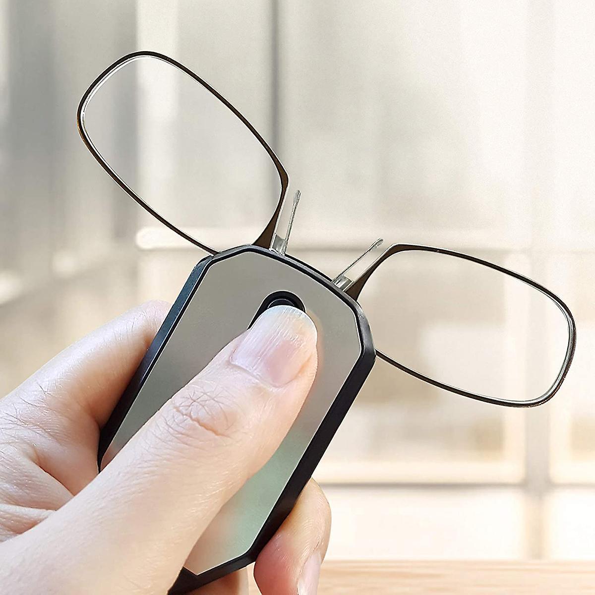 Rynx | The reading glasses you will never forget!