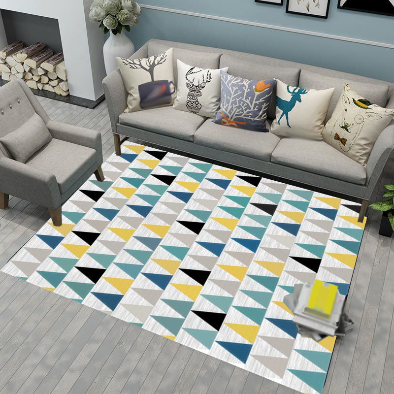Rynx | Modern Living Room Rug in Grey Geometric Triangle Print Rug Polyester Stain-Resistant Area Rug