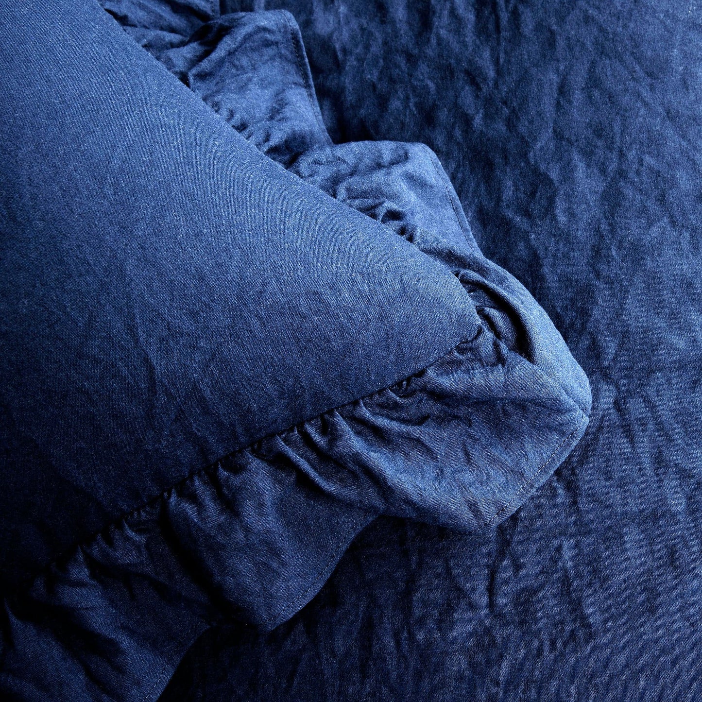 Rynx | Ruffle shirt duvet cover set