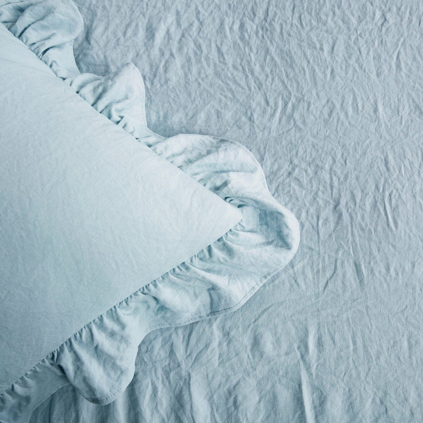 Rynx | Ruffle shirt duvet cover set