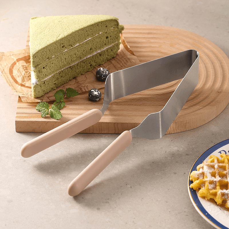 Rynx | Stainless Steel Cake Clip and Slicer – Cake Cutting Tool for Baking, Triangular Cake Transfer Clip, Modern Minimalist Design for Hotels