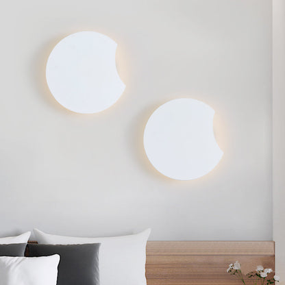 Rynx | Acrylic Round Wall Mount Light Modernist LED Wall White Lighting Fixture in Warm/White Light, 8.5"/12" B