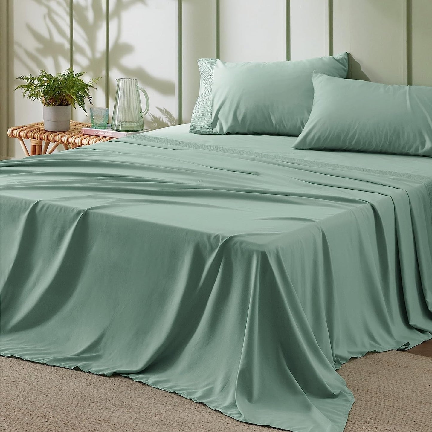 Rynx | 4 Piece Luxurious Microfiber Sheet Set – 14" Deep Pocket, Pinch Pleat Design, Shrink and Fade Resistant, Soft and Comfortable Bedding with Pillowcase, Flat and Fitted Sheets, All-Season Dorm Bedding