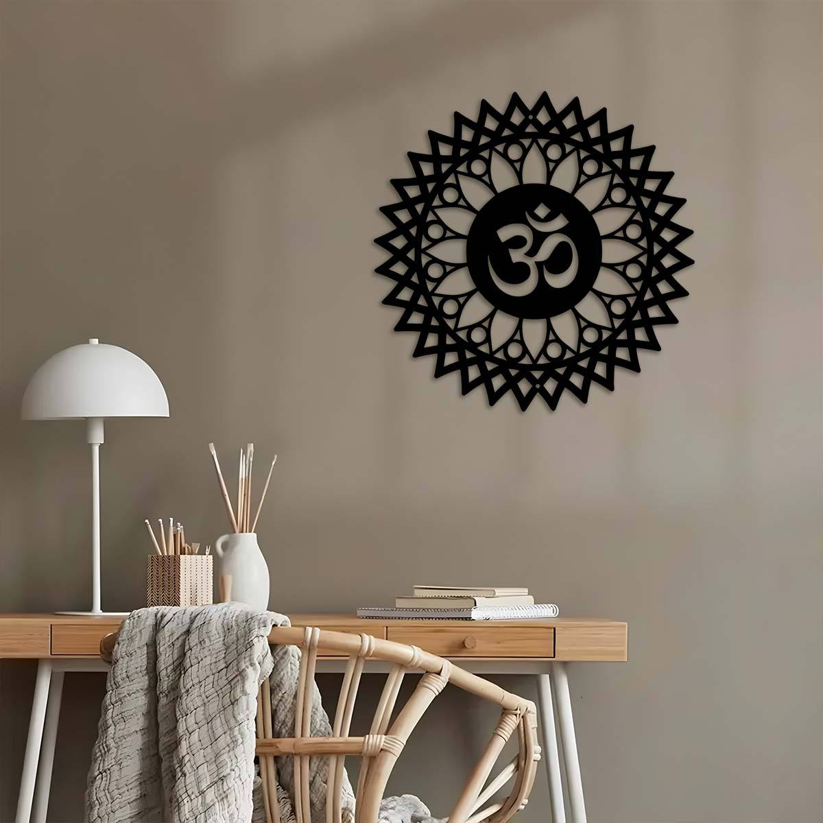 Rynx | MandalaDecor - 30.0 cm metal om symbol