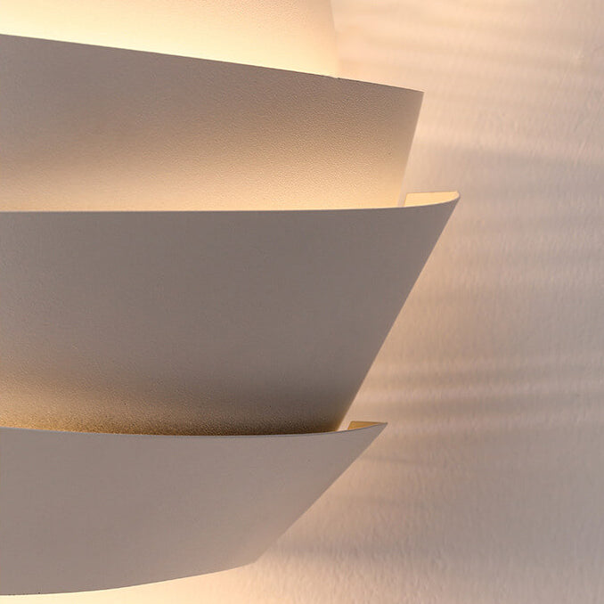 Rynx | Scandinavian Wall Lamp with Double Light Points - NordGlow