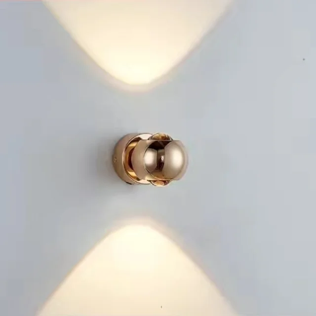 Rynx | FlexiGlow - 180° Rotatable LED Wall Lamp