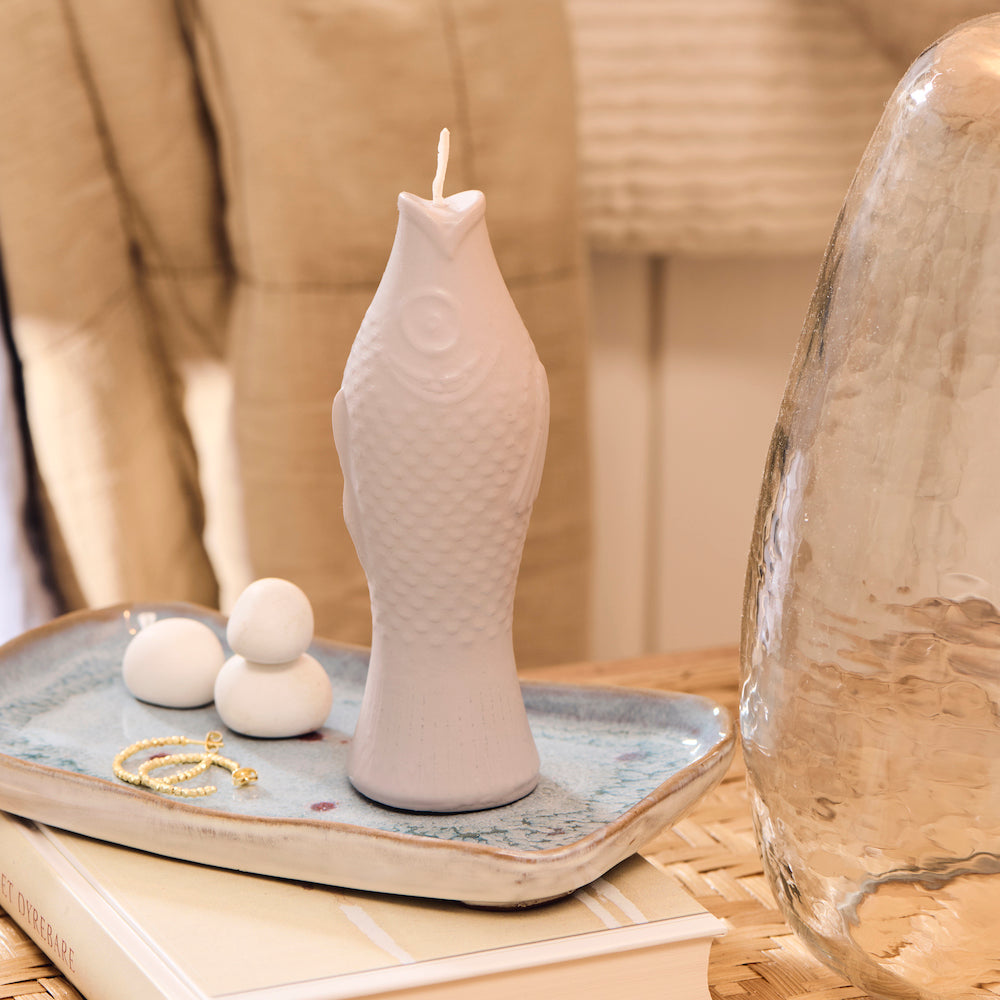 Rynx | Fish Candle linen color