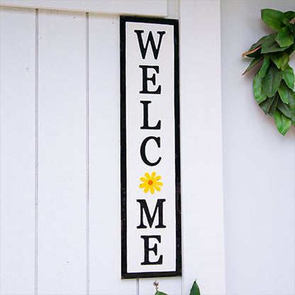 Rynx | Embossed Metal Daisy Welcome Sign