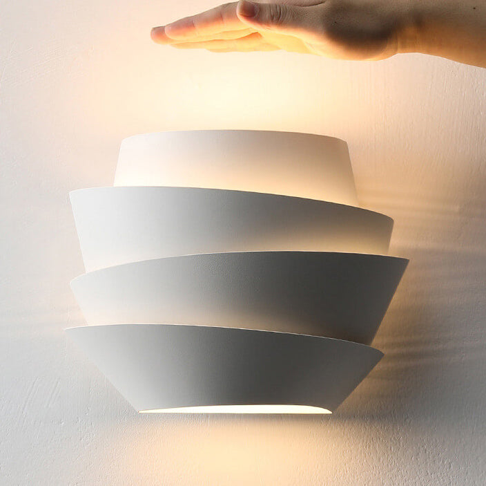 Rynx | Scandinavian Wall Lamp with Double Light Points - NordGlow