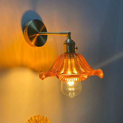 Rynx | Single-Bulb Bedroom Wall Light Postmodern Gold Rotatable Wall Sconce with Oval/Diamond/Gathered Blue/Clear/Green Glass Shade