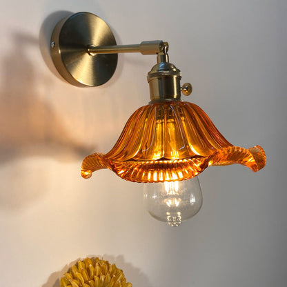 Rynx | Single-Bulb Bedroom Wall Light Postmodern Gold Rotatable Wall Sconce with Oval/Diamond/Gathered Blue/Clear/Green Glass Shade